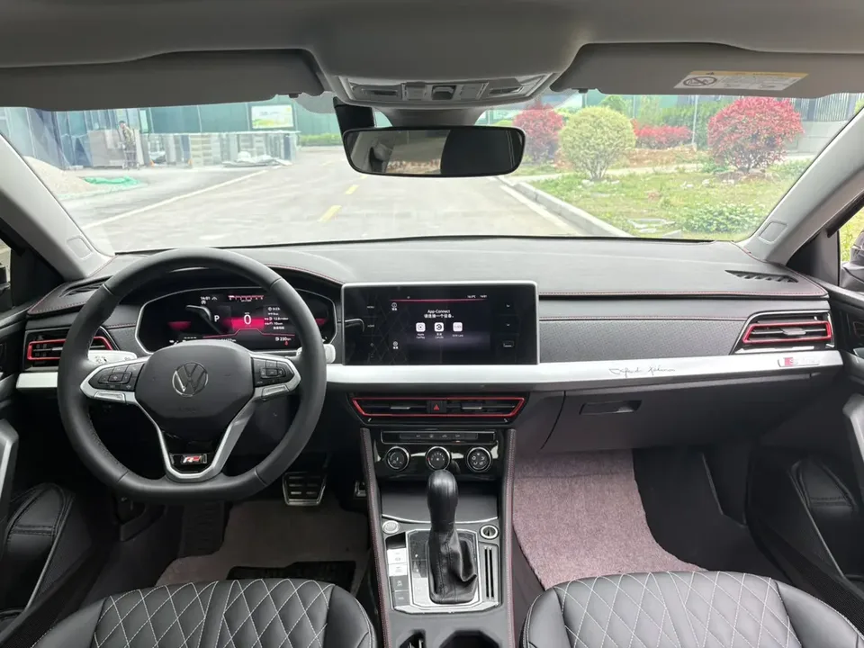 Volkswagen Lavida Lavida 2024 300TSI DSG Starry Sky Full Edition 2024 — миниатюра 5