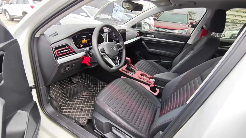 Volkswagen Lavida Lavida 2024 300TSI DSG Starry Sky Full Edition 2025 — миниатюра 5
