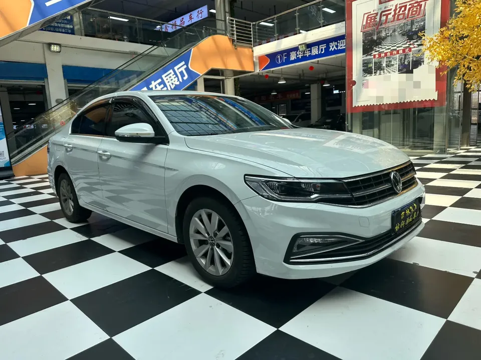 Volkswagen Bora 2022