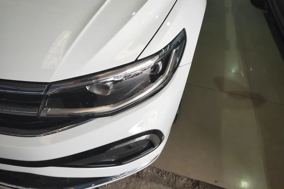 Volkswagen Bora Bora 2023 200TSI DSG Smart Edition 2023 — миниатюра 4
