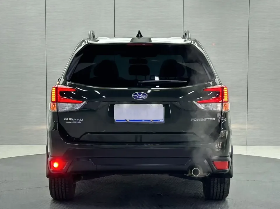 Subaru Forester FORESTER 2022 2.0i AWD Deluxe Edition EyeSight 2022 — миниатюра 2