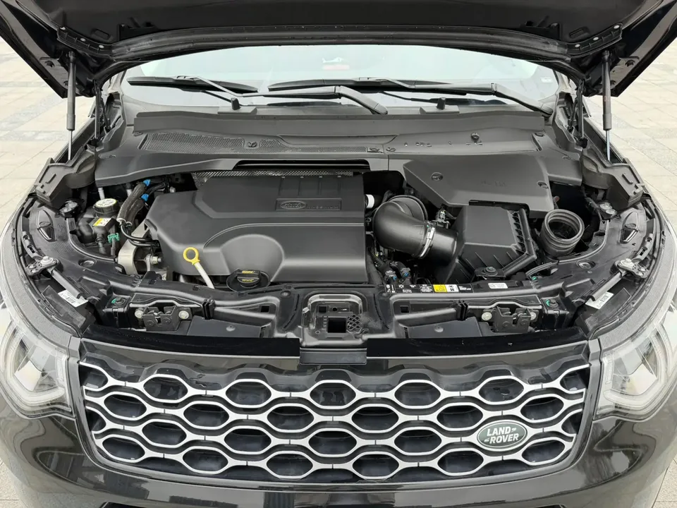 Land Rover Discover Sports Discover Sports 2025 249PS Performance Technology Edition 2024 — thumbnail 3
