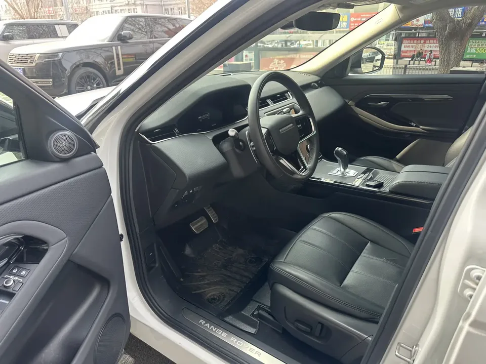 Land Rover Range Rover Evoque Evoque L 200PS R-Dynamic Standard Elite Edition 2022 — миниатюра 5
