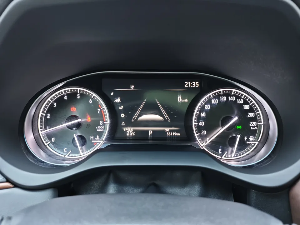 Toyota HARRIER Lingfang Harrier 2022 2.0L CVT 2WD Luxury Edition 2022 — миниатюра 4