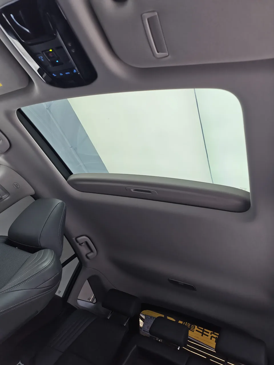 Toyota HARRIER Lingfang Harrier 2022 2.0L CVT 2WD Luxury Edition 2022 — миниатюра 5