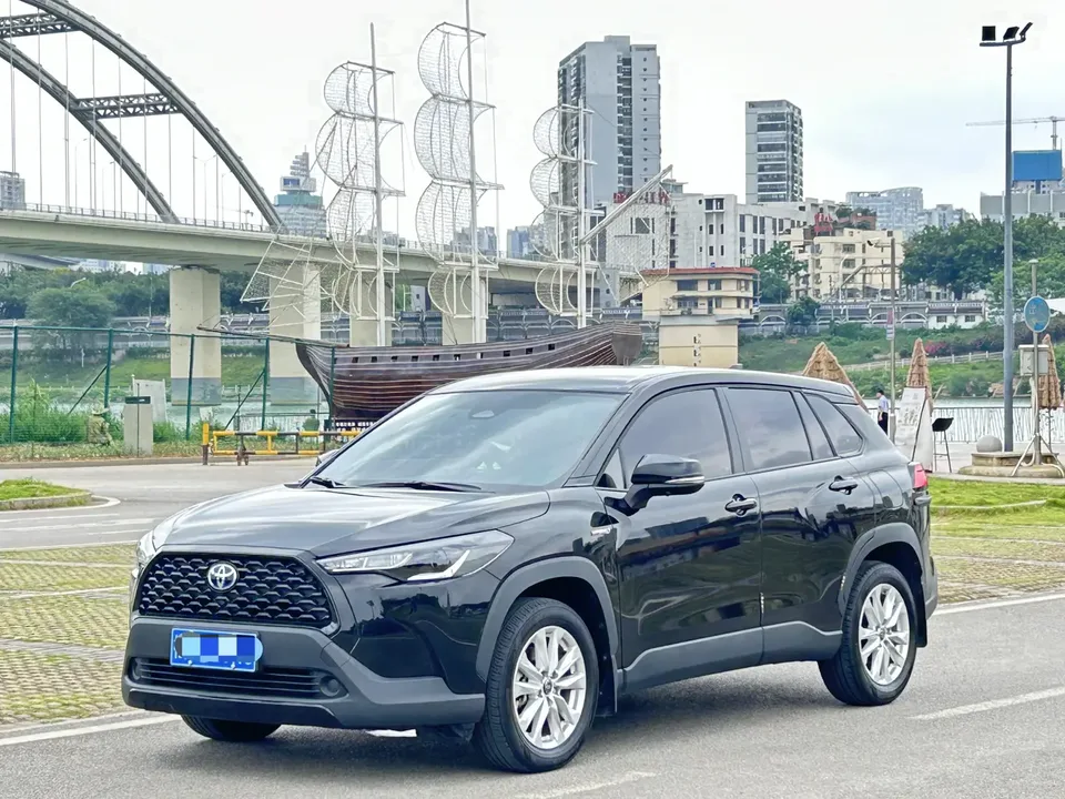 Toyota CorollaCross 2024