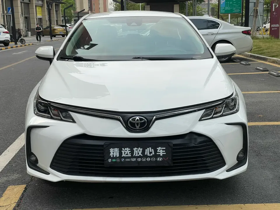 Toyota Corolla Corolla 2023 1.2T S-CVT Pioneer Edition 2023 — photo 1, buy with delivery to Moscow