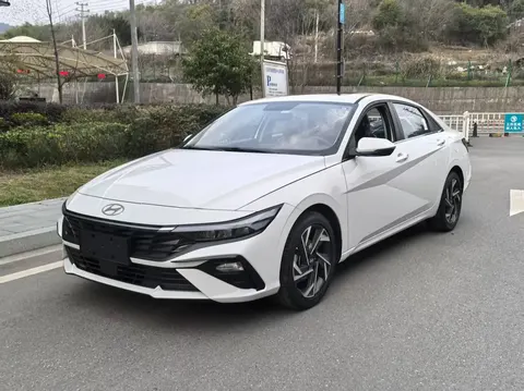 Hyundai Elantra 2025 buy in Moscow