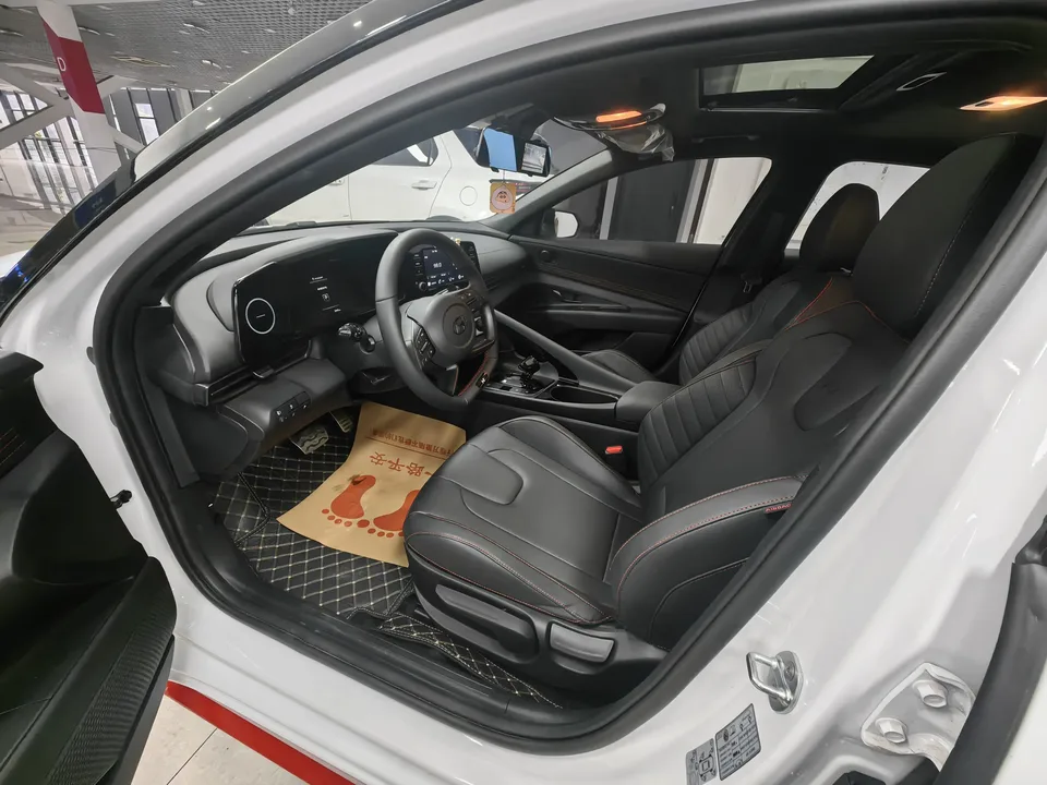 Hyundai Elantra 1.4T DCT GLX Elite Edition N Line 2025 — миниатюра 4