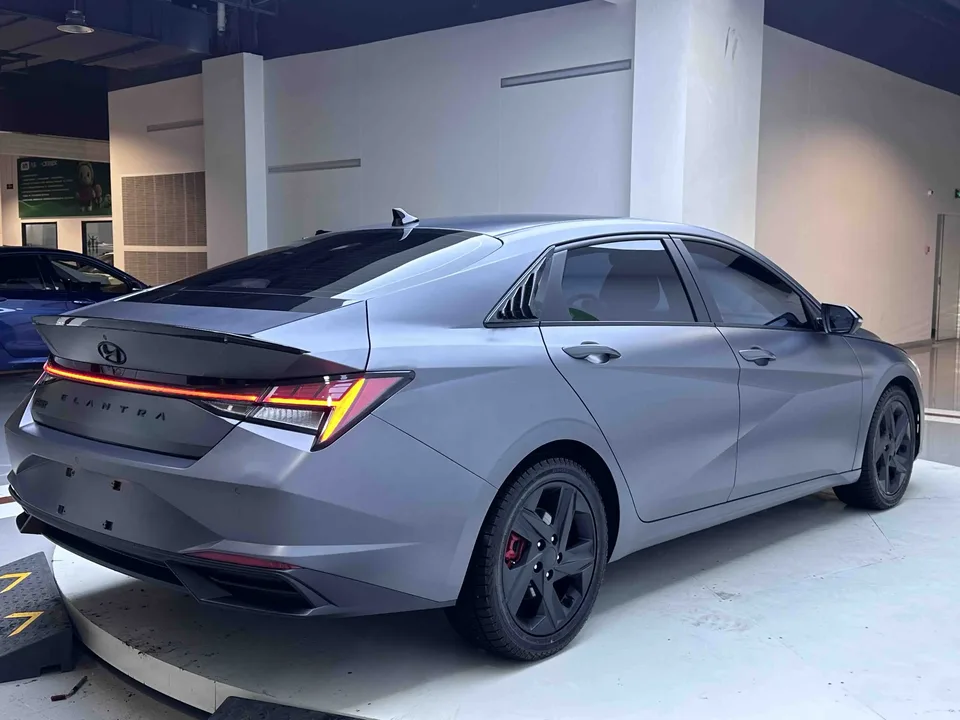 Hyundai Elantra 1.5L CVT 20th SE 20th Anniversary Edition 2023 — миниатюра 2