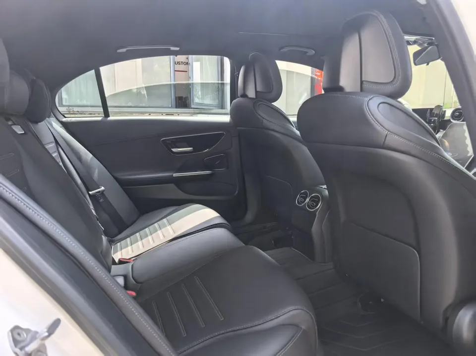 Mercedes-Benz C-Class Mercedes Benz C Class 2023 Mercedes-Benz C-Class 2023 C 200 L Sports Edition 2023 — миниатюра 4