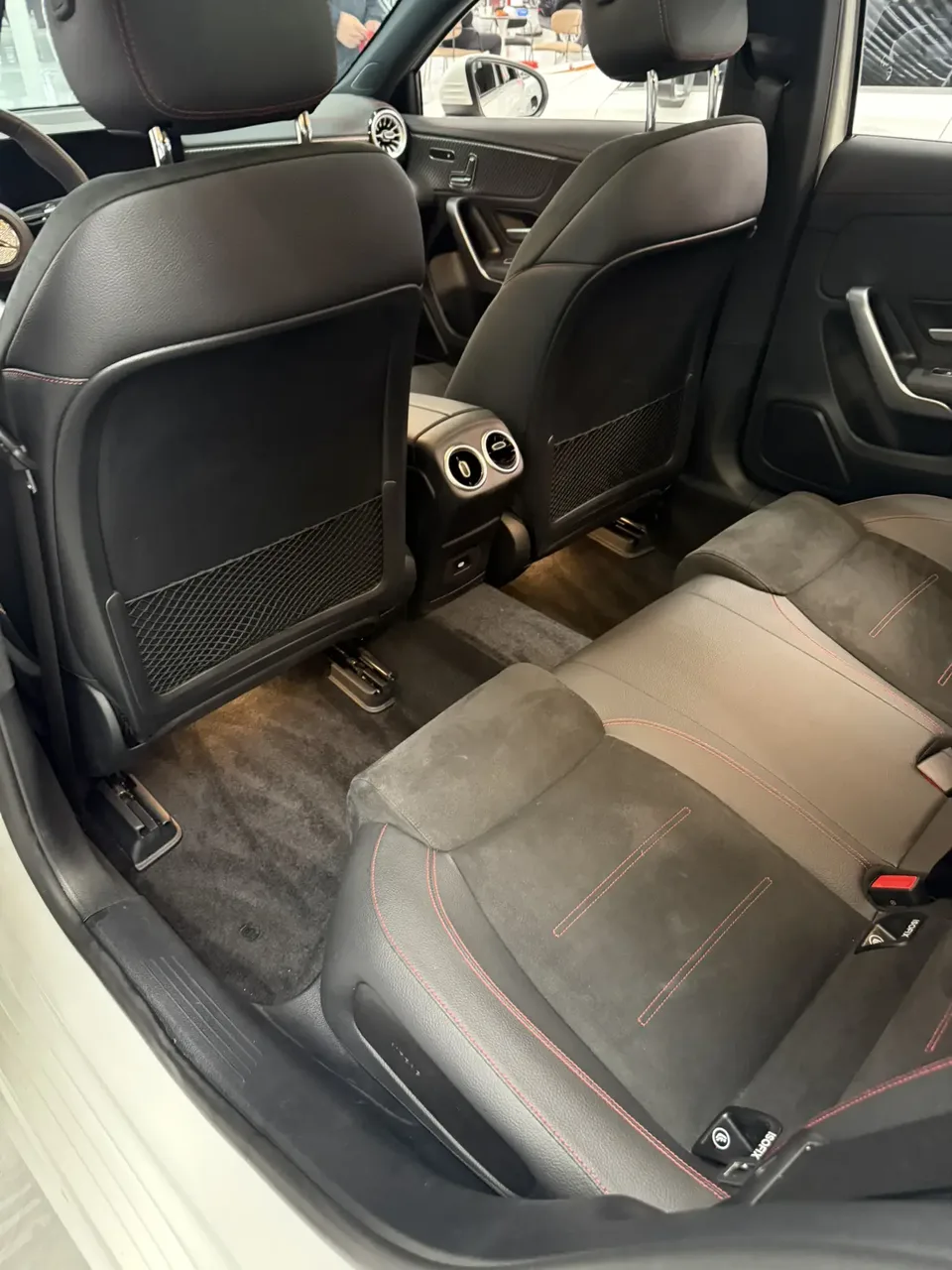 Mercedes-Benz Mercedes Benz A Class Mercedes-Benz A-Class 2024 A 200 L Fashion Edition 2024 — миниатюра 2
