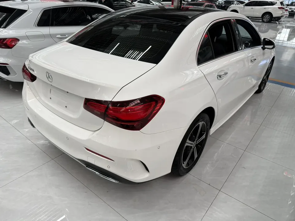 Mercedes-Benz Mercedes Benz A Class Mercedes-Benz A-Class 2024 A 200 L Fashion Edition 2024 — миниатюра 4
