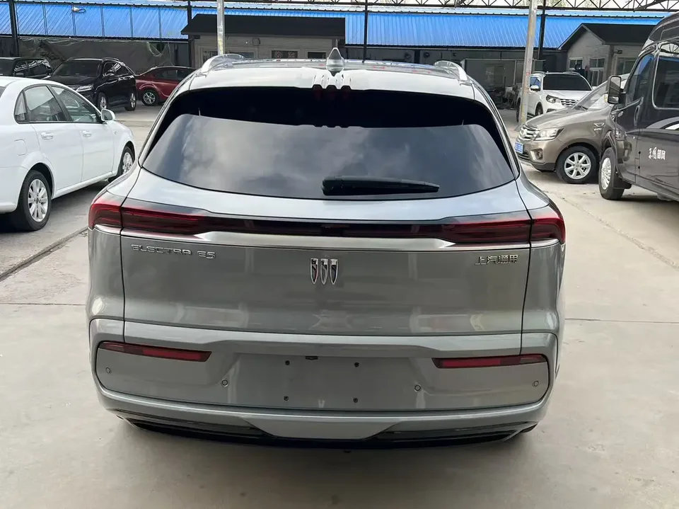 Buick E5 620KM Premium Edition 2025 — миниатюра 2