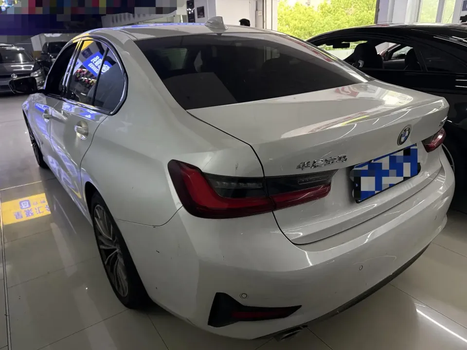 BMW 3 Series BMW 3 Series 2022 320i Sport Package 2022 — миниатюра 4