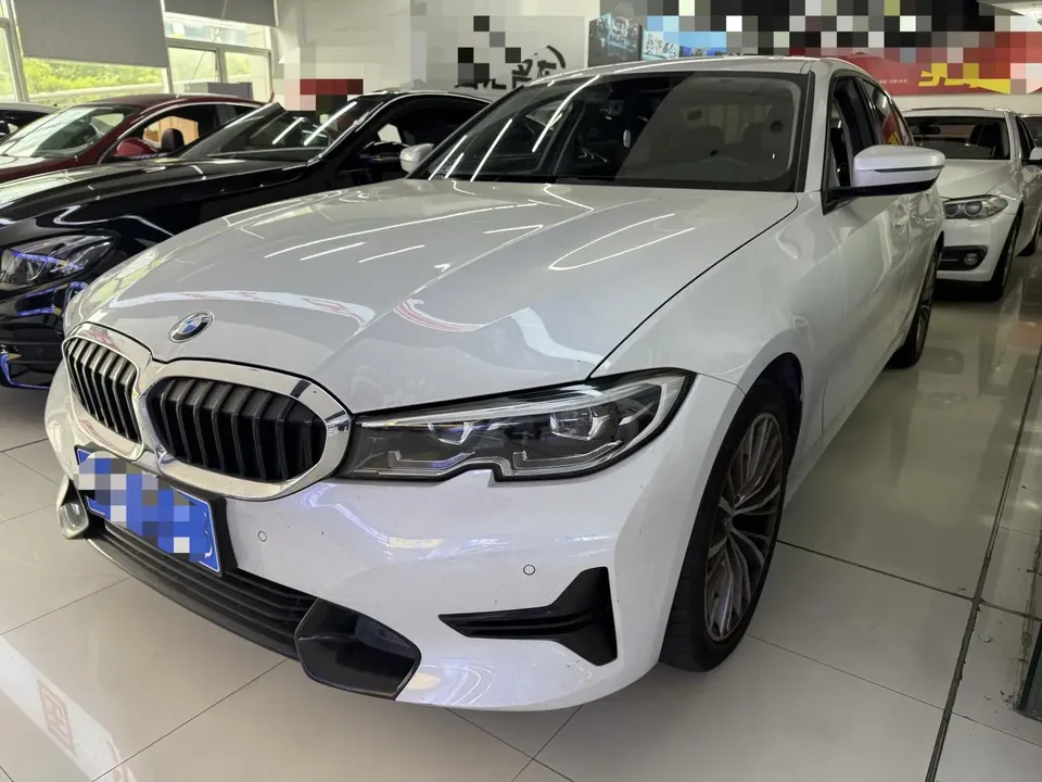 BMW 3 Series 2022