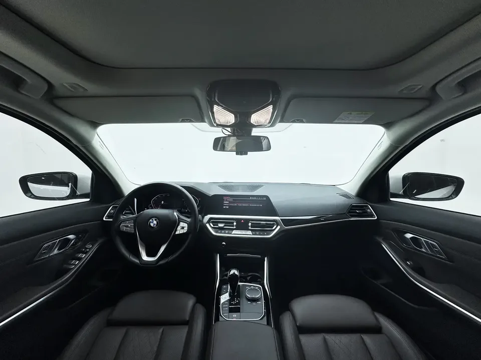 BMW 3 Series BMW 3 Series 2022 320i Sport Package 2022 — миниатюра 3