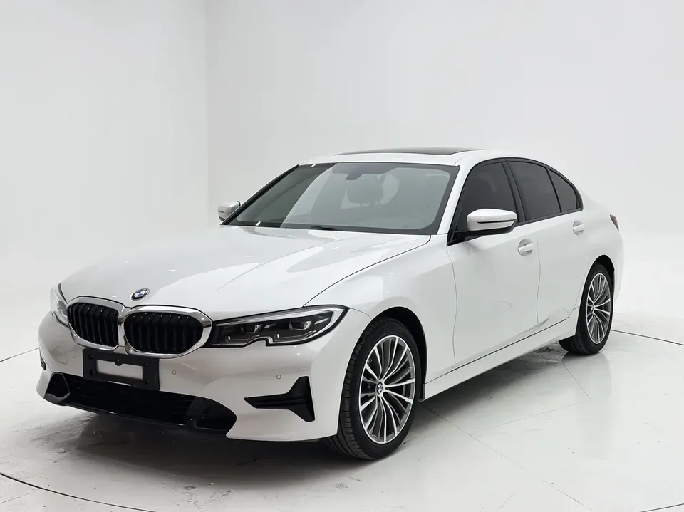 BMW 3 Series 2022