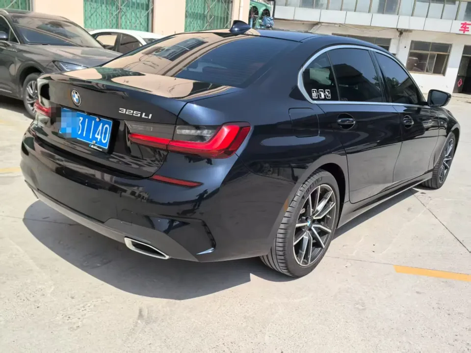 BMW 3 Series 3 Series 2022 facelift 325Li M Sport package 2022 — thumbnail 5