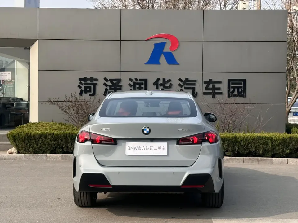 BMW 2 Series 225L M Sports Package 2025 — миниатюра 4