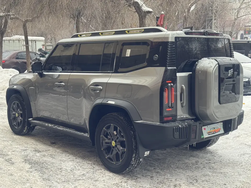 Jietu Shanhai Jetour Traveler C-DM 1.5TD DHT 129km 2WD Wild Edition 2024 — миниатюра 4