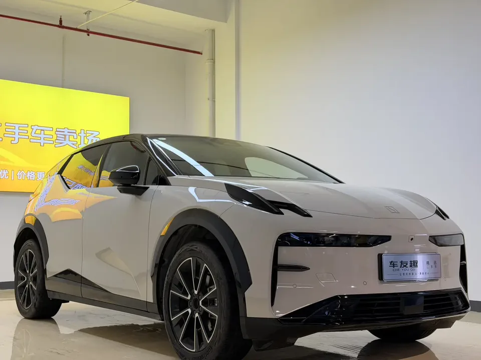 Zeekr X ZEEKR X 2025 four-seat rear-wheel drive cube version 2024 — миниатюра 2