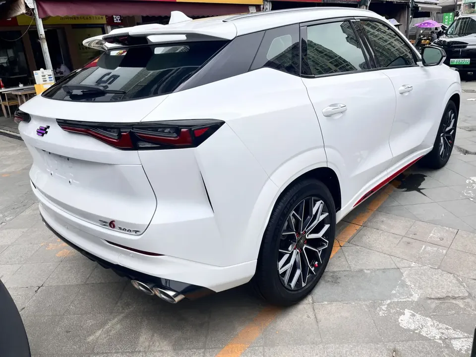 Oshan Changan Auchan Z6 Blue Whale 1.5T DCT smart cool model 2024 — миниатюра 2