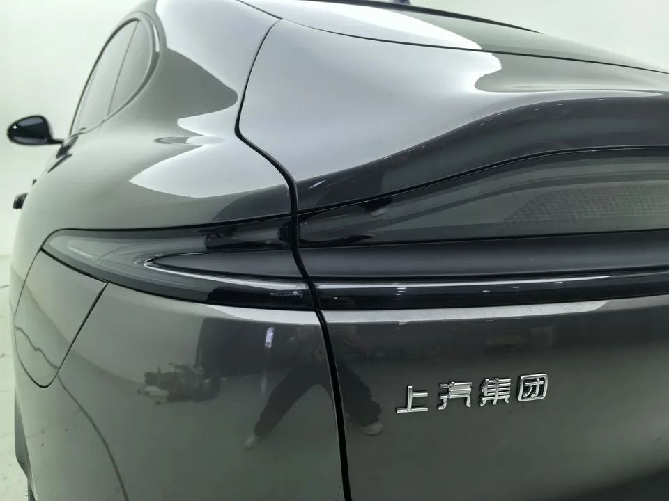 Zhiji LS6 Max Standard Edition 2024 — миниатюра 2