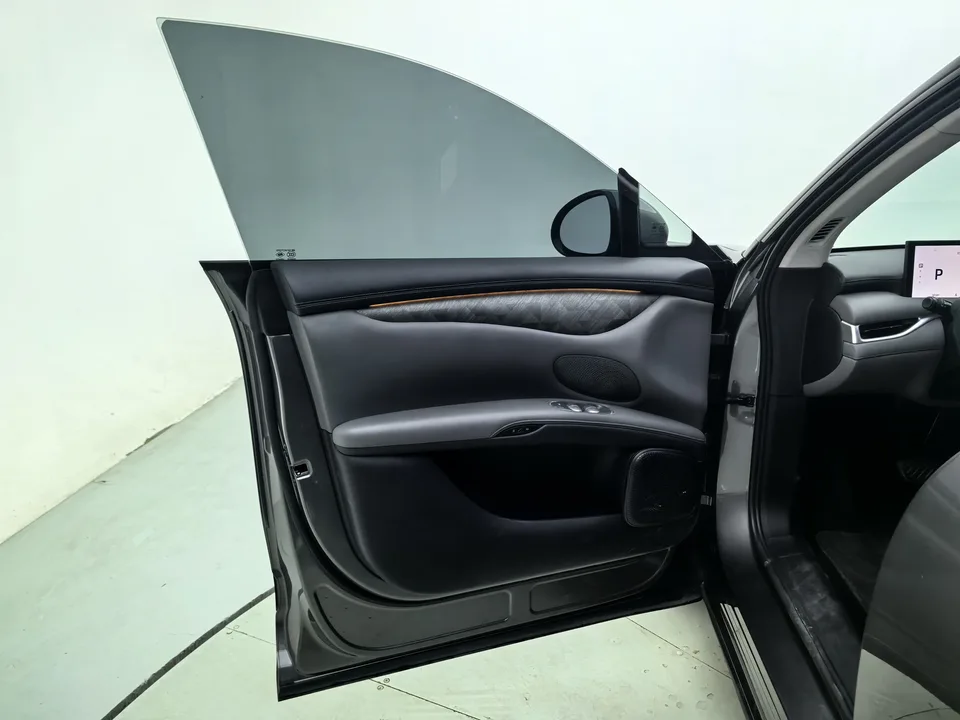 Zhiji LS6 Max Standard Edition 2024 — миниатюра 4