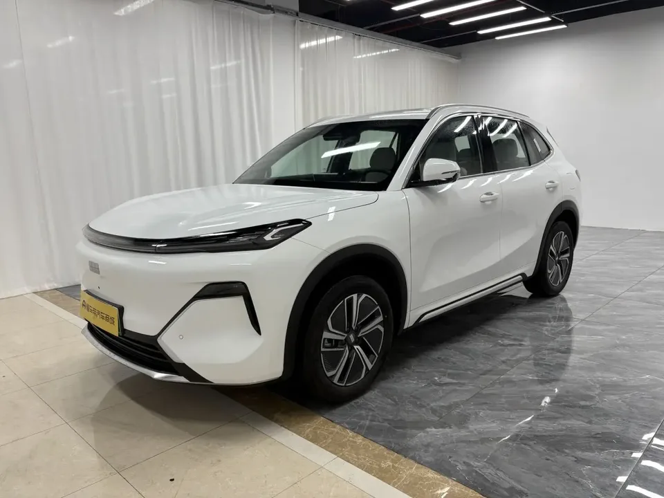 Geely Galaxy Starship 7 EM-i 2025