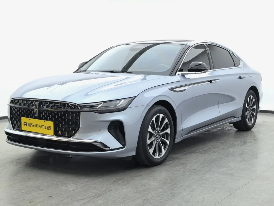 Lincoln Z 2022