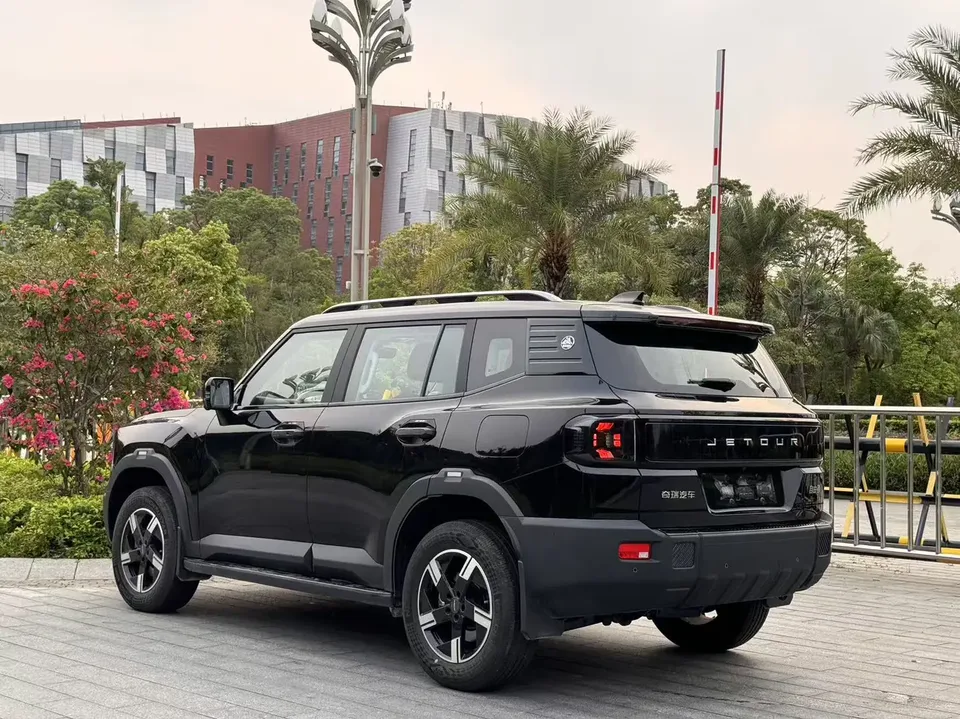 Jetour JETTO Freedom 1.5TD Exploration 2025 — миниатюра 4