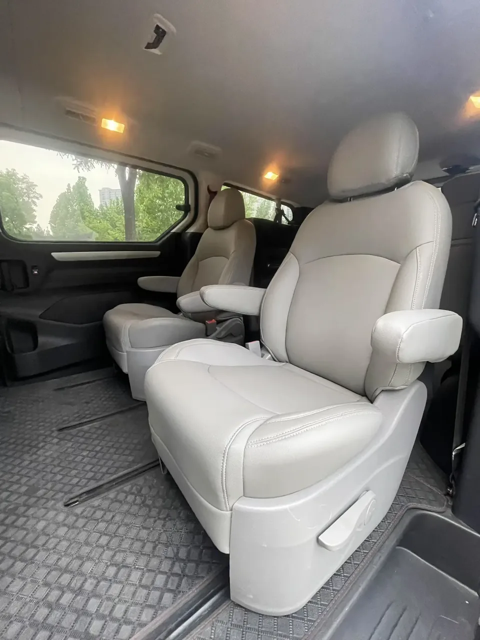 Datong Maxus G10 Maxus G10 2022 2.0T Gasoline Automatic Smart Edition 7 Seaters 2022 — миниатюра 5
