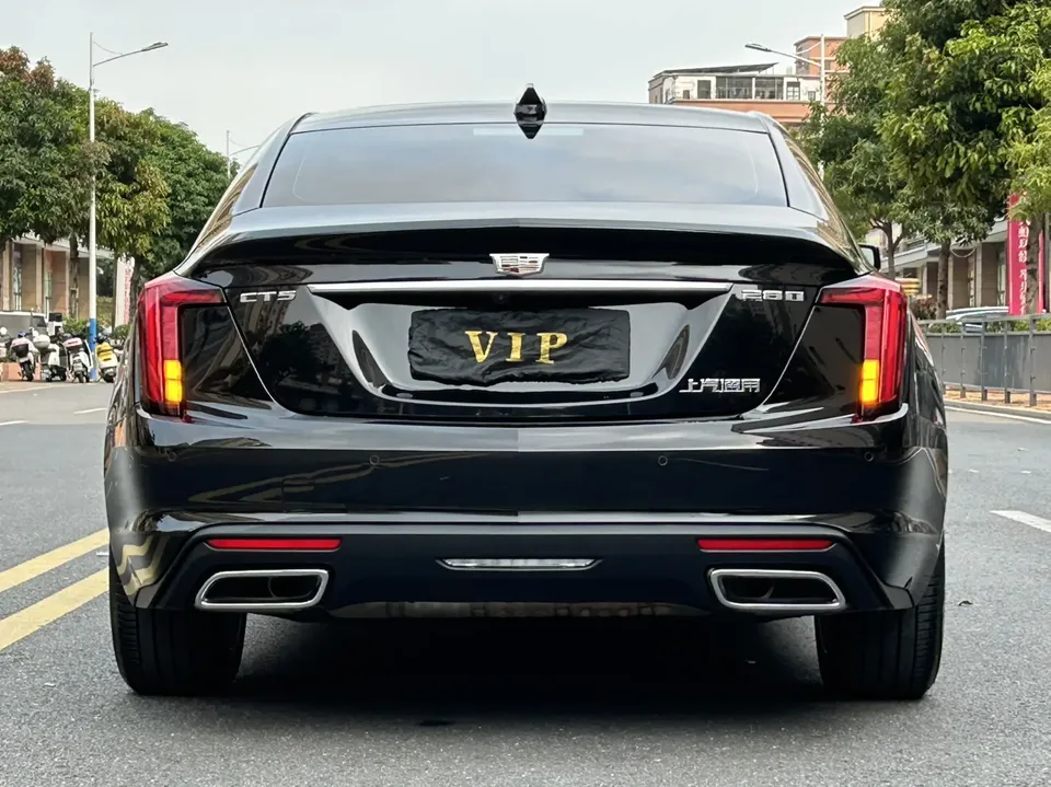 Cadillac CT5 Cadillac CT5 2024 28T Deluxe Pro 2024 — thumbnail 2