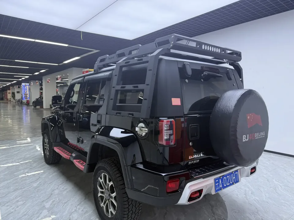 BAIC Beijing Off-road BJ40 2.0T Automatic 4WD Touring Tower Champion Edition 2023 — миниатюра 2