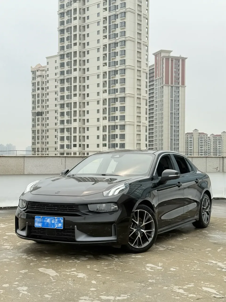 Lynk & Co 03 Lynk & Co 03 2022 2.0TD DCT Jin Pro 2022 — thumbnail 2