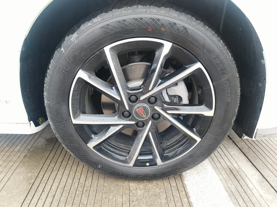Hongqi H6 2.0T American Edition 2026 — миниатюра 3