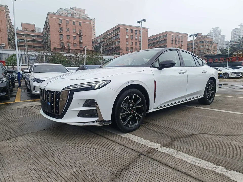 Hongqi H6 2026