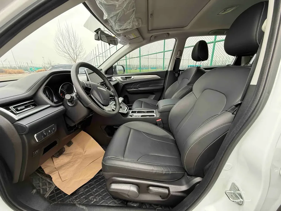 Haval M6 PLUS 1.5T DCT Luxury Smart Connected Edition 2024 — миниатюра 4