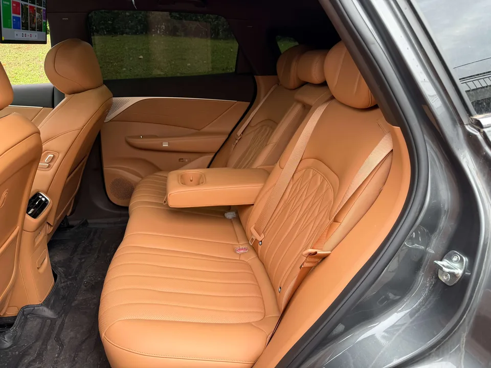 Dongfeng Fengshen L8 PHEV 185KM Dream Edition 2025 — миниатюра 4