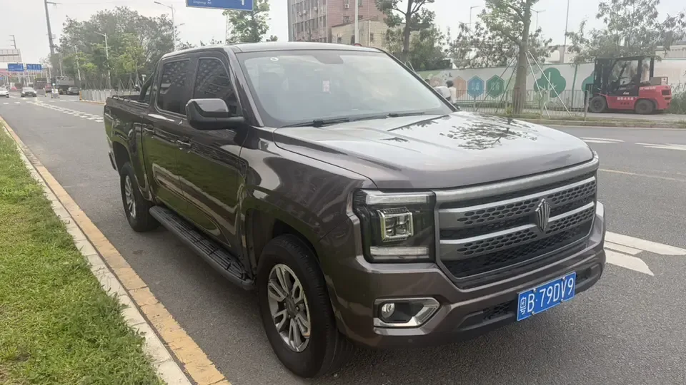Jiangling Avenue Almighty 2.3T automatic diesel commercial version two-wheel drive standard axle comfort model 2023 — миниатюра 5
