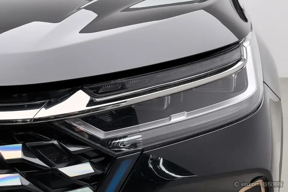 Chery Tiggo 8 Pro Tiggo 8 PRO 2024 Champion Edition 390T 2WD Peak Edition 5 Seaters 2023 — миниатюра 2