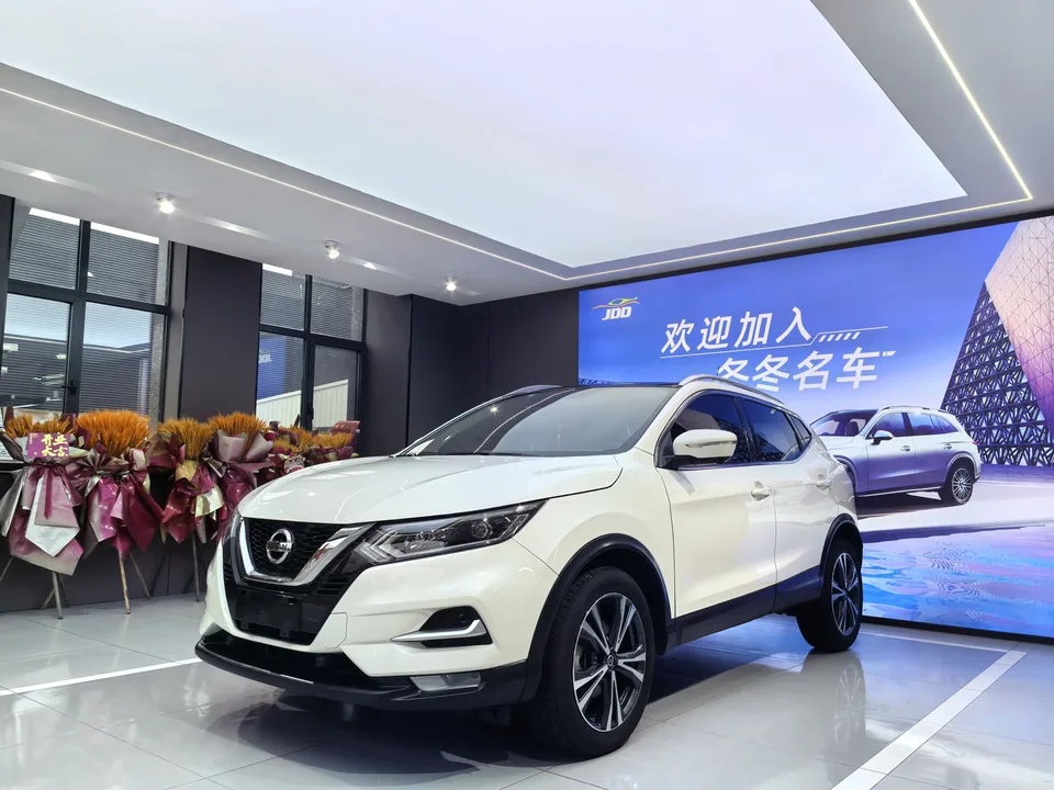 Nissan Qashqai Qashqai 2022 2.0L XV Prem. Deluxe Edition 2022 — фото 1, купить с доставкой в Москву