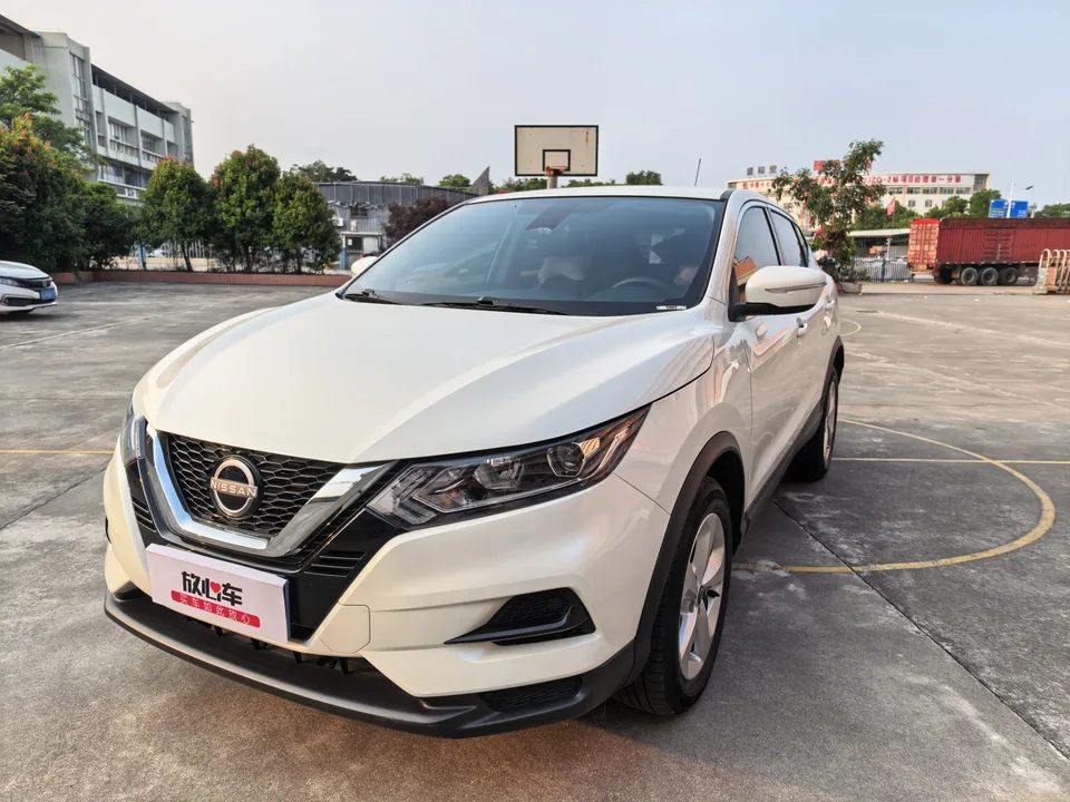 Nissan Qashqai Classic 2.0L Comfort Edition 2024 — фото 1, купить с доставкой в Москву