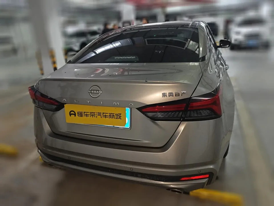 Nissan Altima Teana 2.0L XL-TLS Enjoy Edition 2023 — миниатюра 3