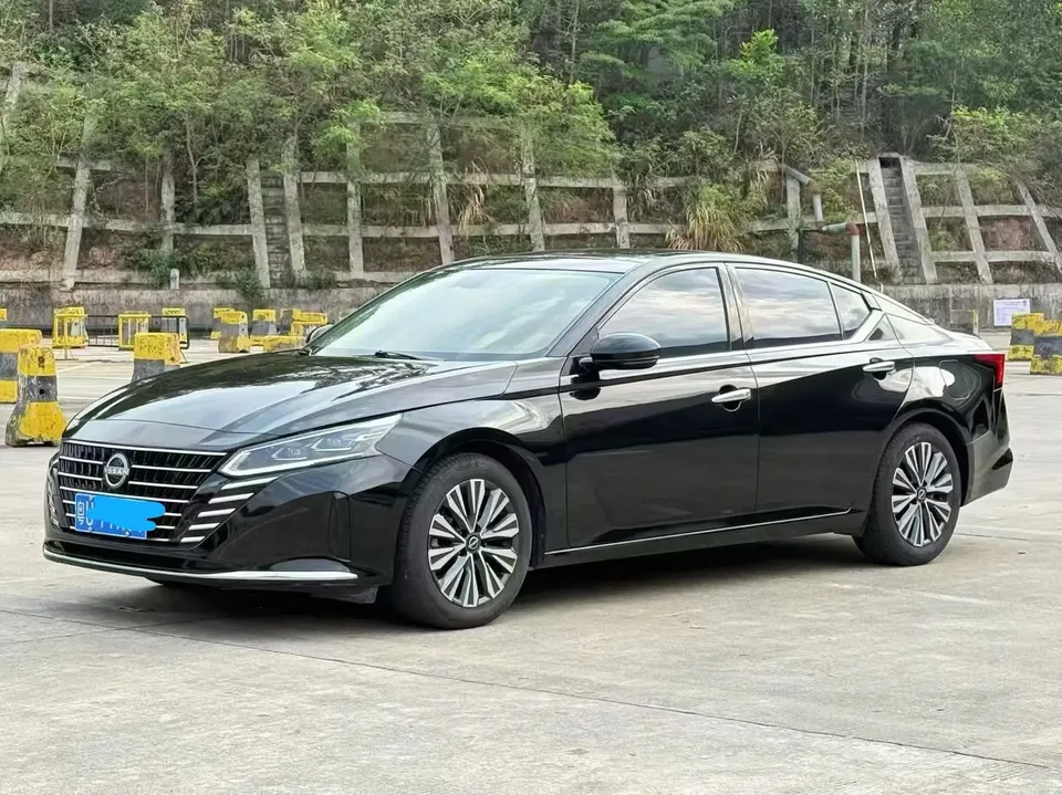 Nissan Altima Teana 2022 Teana 2.0L XL-TLS Enjoy Edition 2024 — photo 1, buy with delivery to Moscow