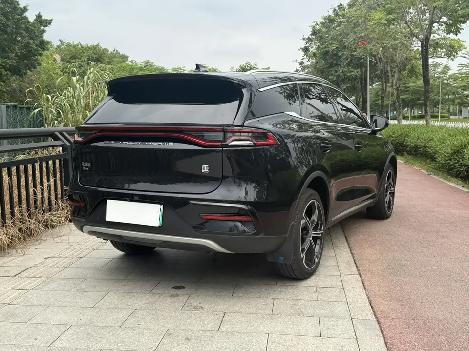 BYD Tang DM Tang DM 2021 DM-i 1.5T 112KM Premium 2022 — thumbnail 4