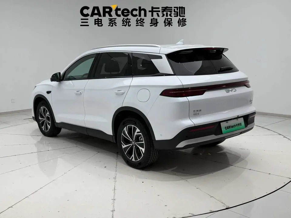 BYD Song Pro DM Second Generation Intelligent Driving Edition DM-i 115KM Beyond Edition 2025 — миниатюра 2
