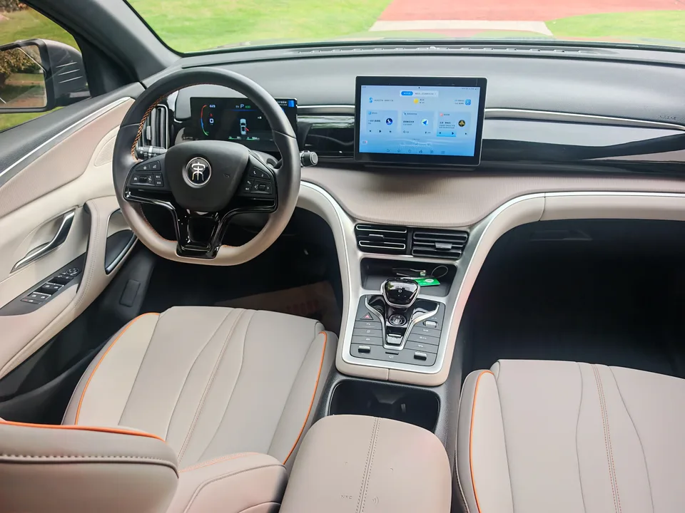 BYD Song Pro DM DM-i Honor Edition 71km Pilot Edition 2025 — миниатюра 4