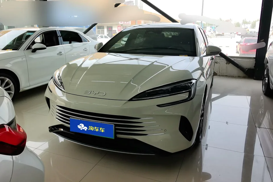 BYD Seal 07DM Intelligent Driving Edition DM-i 125KM Luxury Model 2024 — миниатюра 5